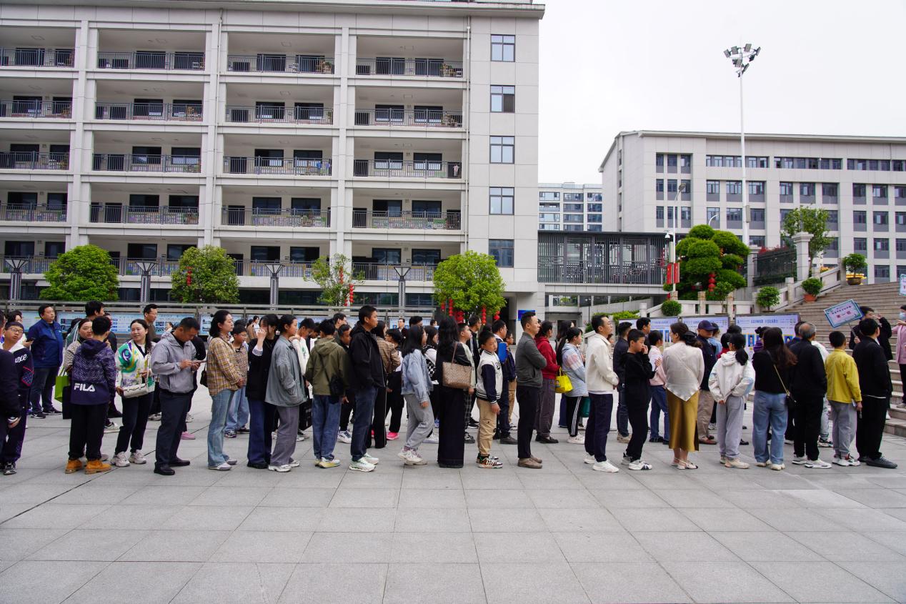 校园开放日 共赴五月盛会